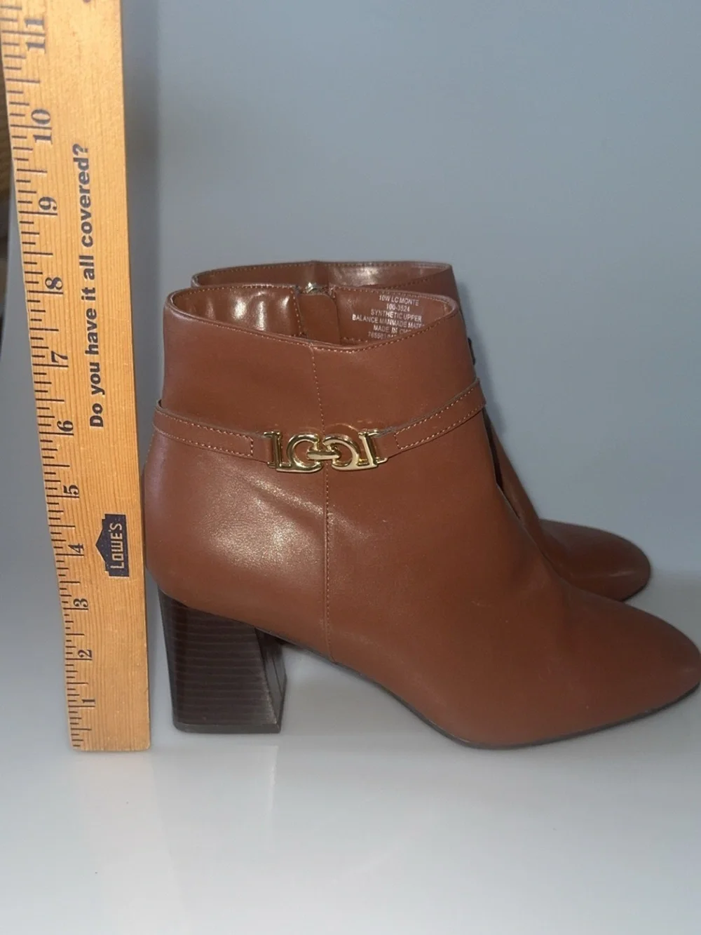 Liz Claiborne Women's Tan Leather Ankle Boots with Gold Detail - Picture 6 of 8